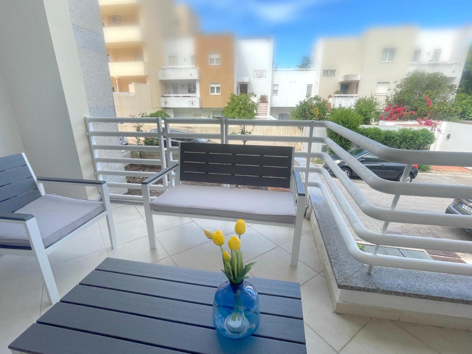 Cocteau House Appartement Olbia Buitenkant foto